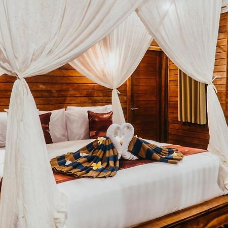 Taman Tirta Villa Lembongan Kültér fotó