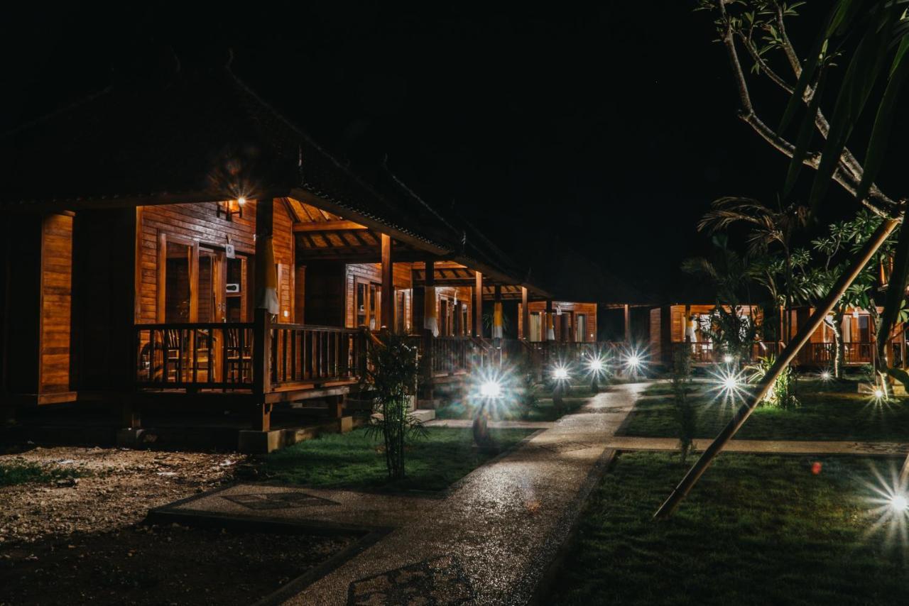 Taman Tirta Villa Lembongan Kültér fotó